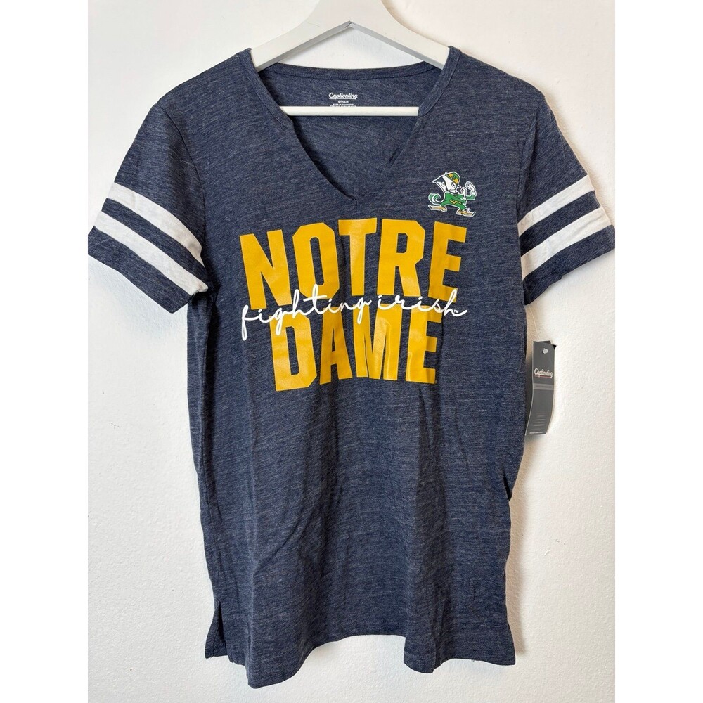 Notre Dame Fighting Irish women’s Shirt small Captivating Vintage Style Vneck